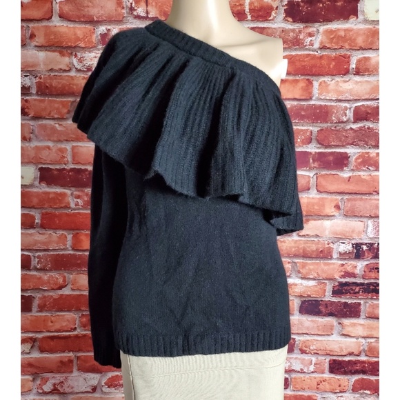 Aqua 100% Cashmere One Shoulder Sweater Small NWT - Picture 3 of 7